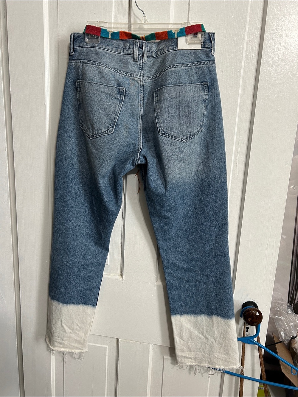 ZARA • Boho Embellished Bleached Cuff Distressed Jeans w. Bead & Floral Detail - Picture 10 of 16